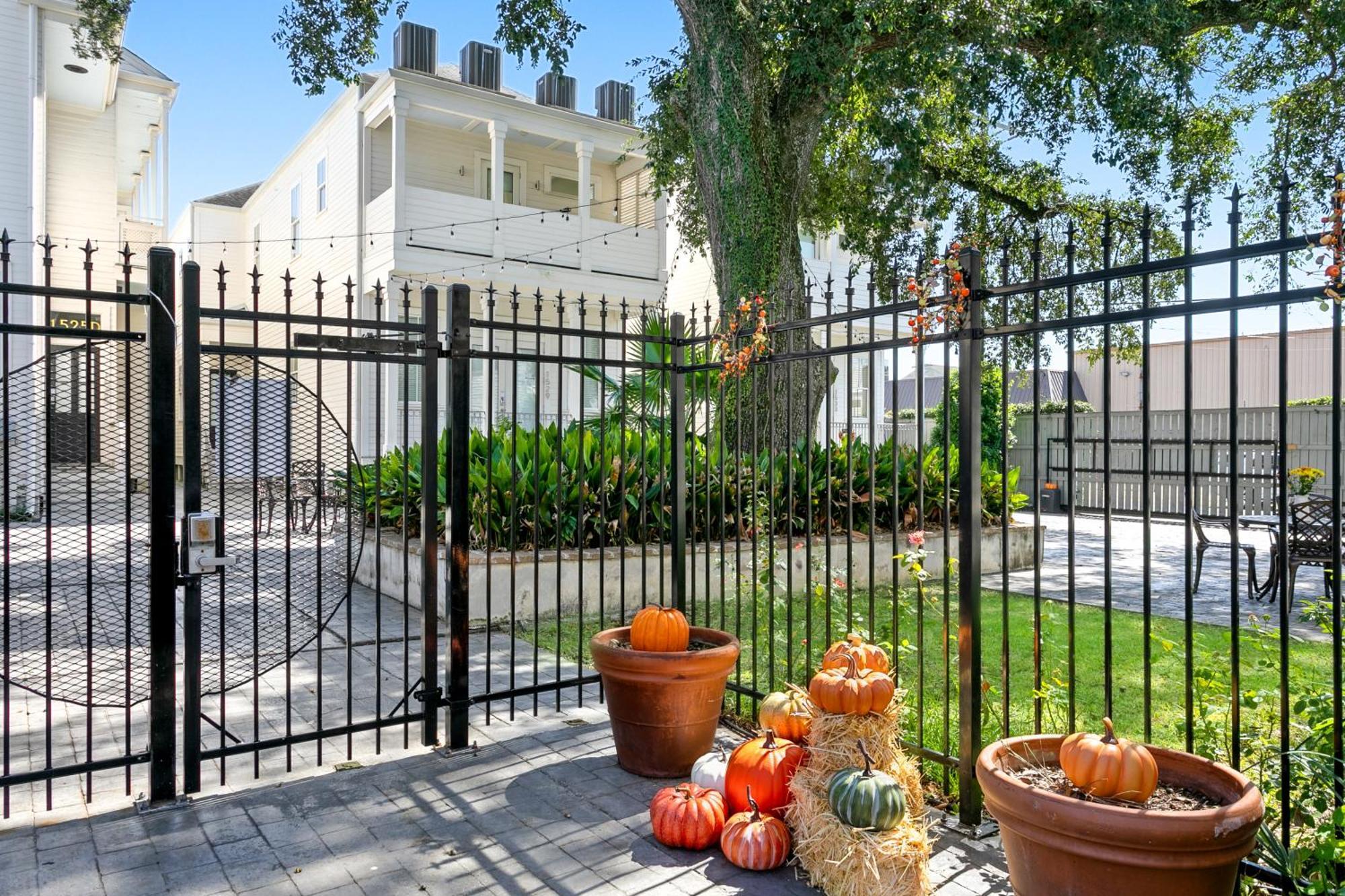Amazing 3Br Cottage Off St Charles With Pool New Orleans Exteriér fotografie